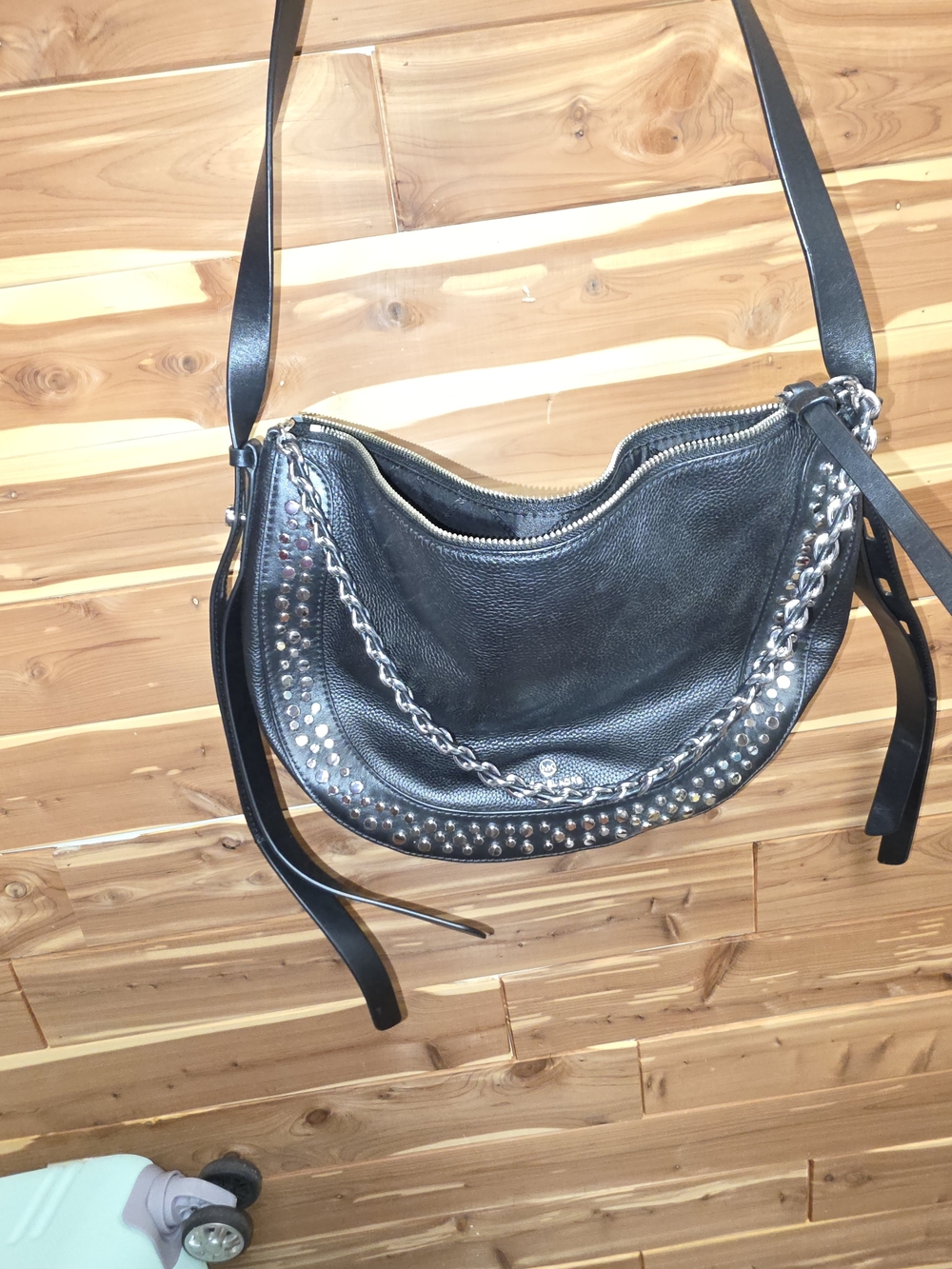 Michael Kors Jagger Large Black Bag - Picture 2 of 3